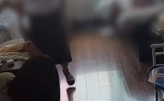 公职人员上班睡觉,形象与公信力受损